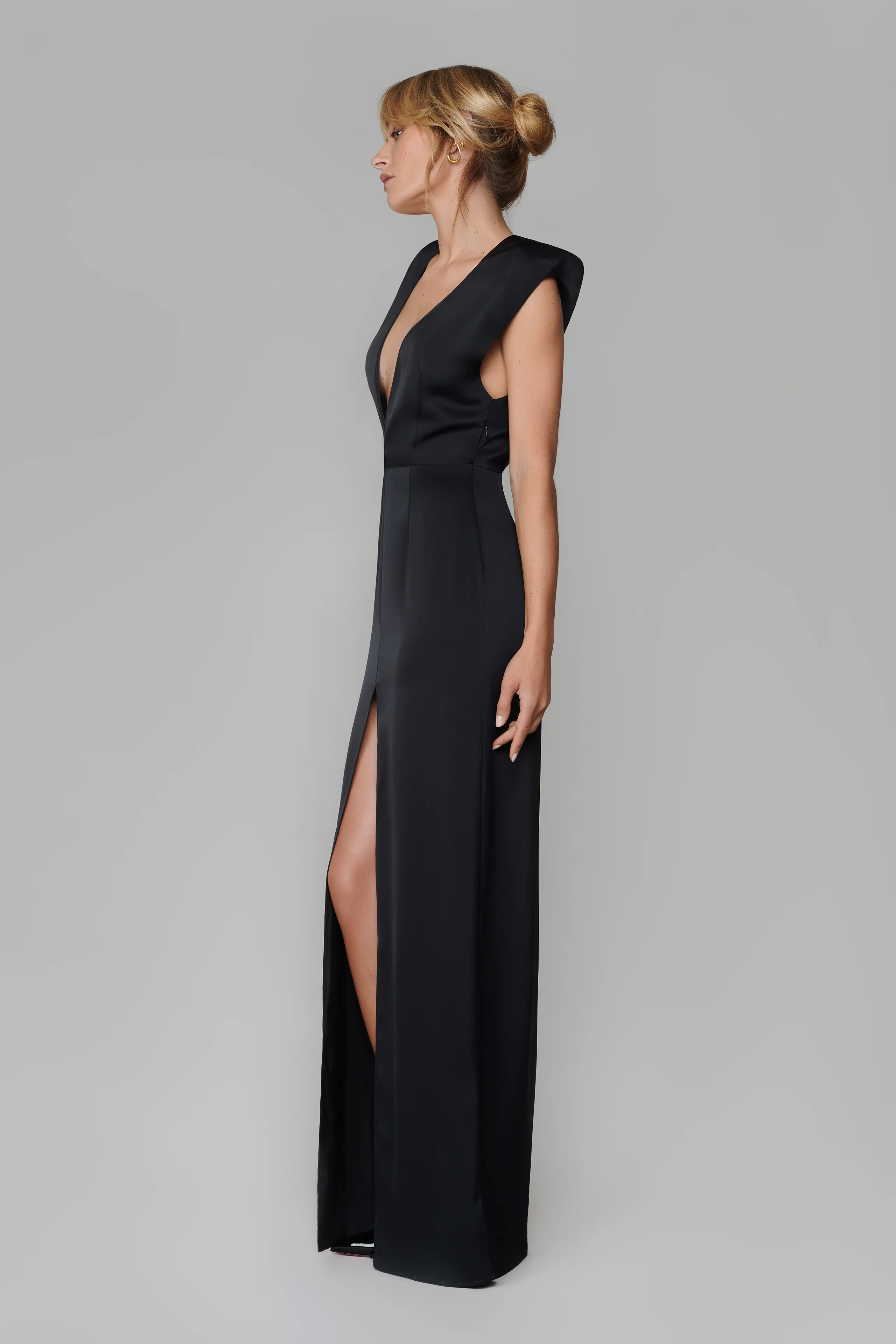 023 Robe décolletée - Le Vestiaire - Image 5