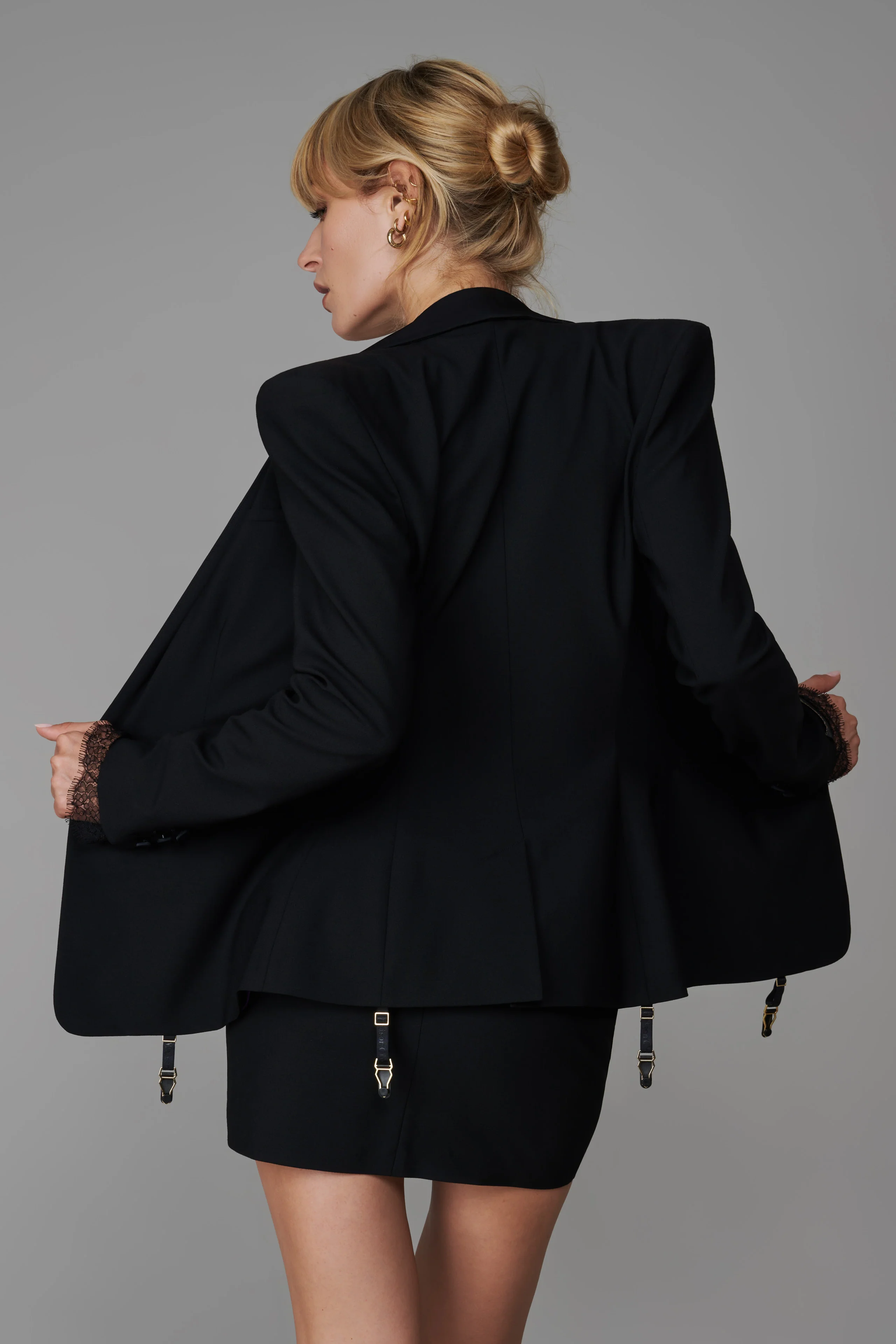 001 Veste smoking porte-jarretelles - Le Vestiaire - Image 5